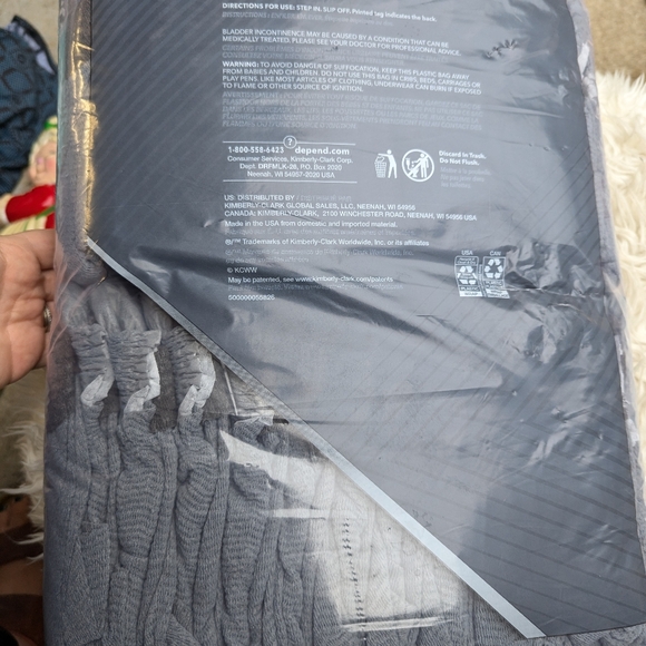 NEW Real Fit Men's Depends Underwear Size L/XL 26 Count Maximum Absorbency - Picture 2 of 3